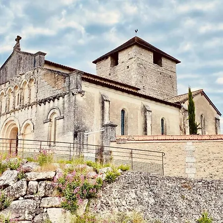 Eulalie ,maison De Village Avec Jardin * Saint-Aulaye-Puymangou