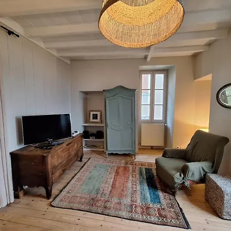 Eulalie ,maison De Village Avec Jardin Feriehus Saint-Aulaye-Puymangou