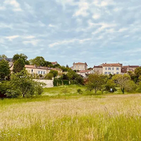 Feriehus Eulalie ,maison De Village Avec Jardin Saint-Aulaye-Puymangou