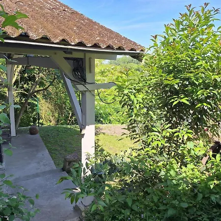 Eulalie ,maison De Village Avec Jardin *