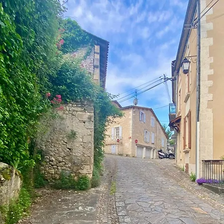 Eulalie ,maison De Village Avec Jardin * Saint-Aulaye-Puymangou